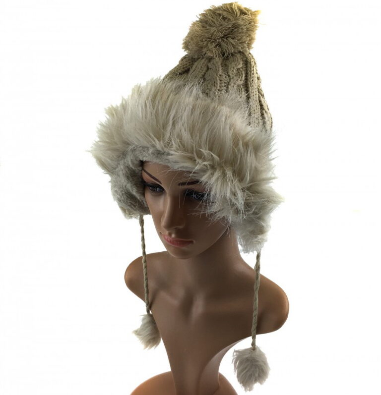 jak czapka do okrągłej twarzy