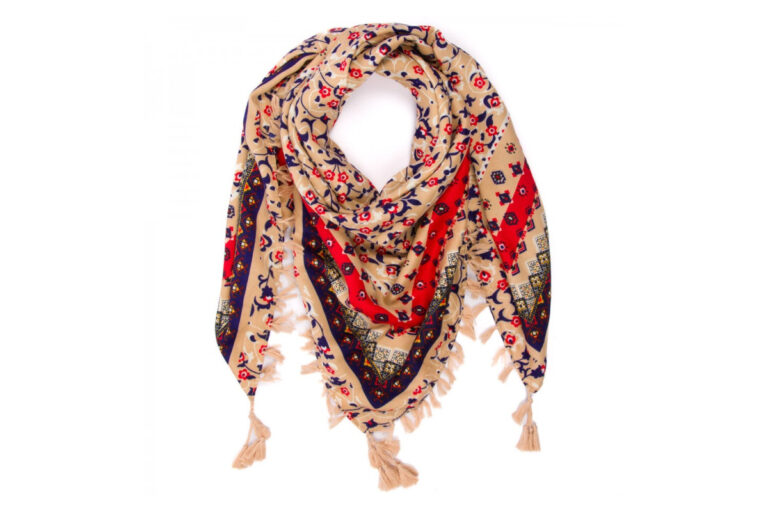 Jakie wzory i kolory są najbardziej popularne w chustach góralskich